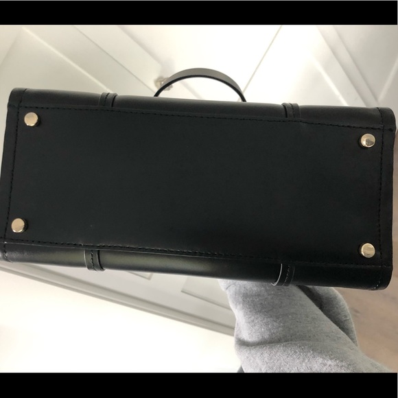 Black Kate spade purse - Picture 8 of 8